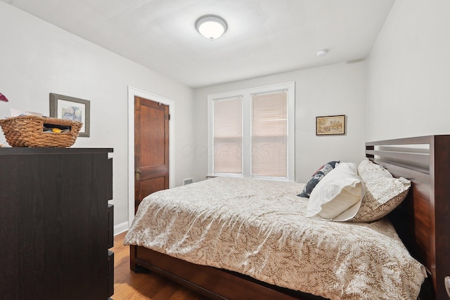 1287 City Park Ave, Columbus, OH 43206 - bedroom featuring wood finished floors