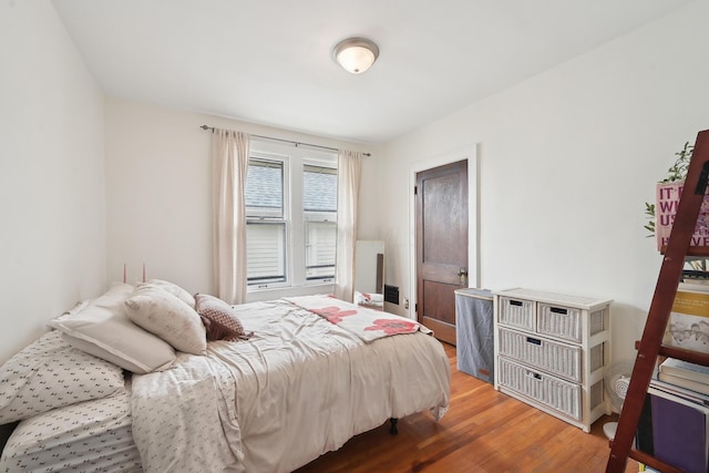 1287 City Park Ave, Columbus, OH 43206 - bedroom with wood finished floors