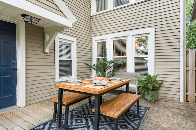 1069 Miller Ave, Columbus, OH 43206 - deck with outdoor dining area