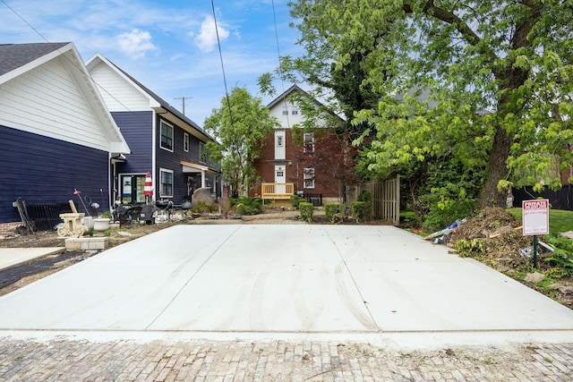 1065-1067 Franklin Ave, Columbus, OH 43205 - exterior space