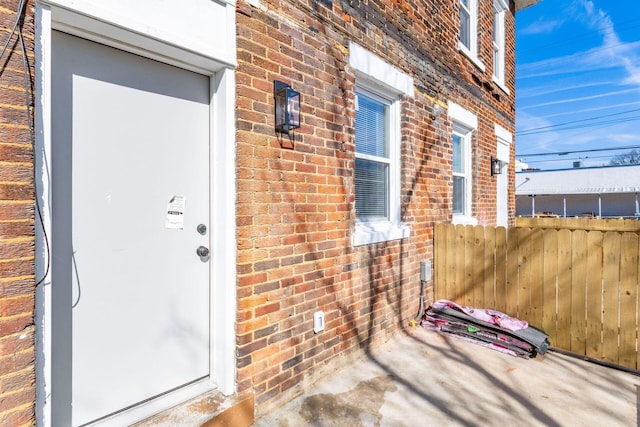 776 S 22nd St Unit 774, Columbus, OH 43206 - property entrance with brick siding and fence