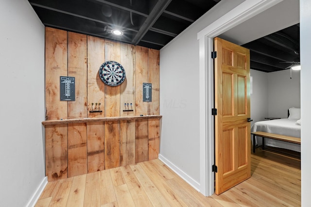 19990 Sowers Rd, Laurelville, OH 43135 - bar featuring wood finished floors and baseboards