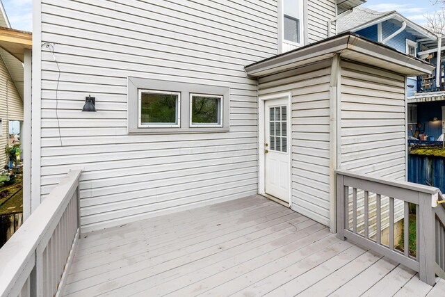 300 N Franklin St, Delaware, OH 43015 - view of wooden deck