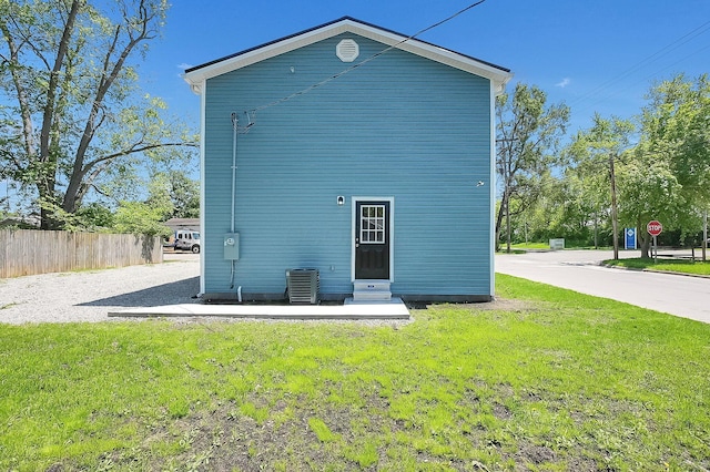 705 Clinton St, Circleville, OH 43113 - photo 24