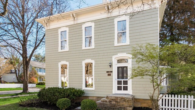 134 N Pearl St, Granville, OH 43023 - italianate-style house featuring fence