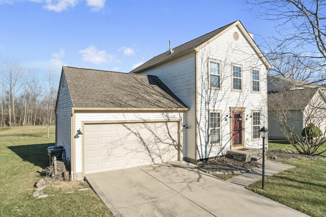 3528 Vintage Woods Dr, Hilliard, OH 43026 - traditional-style house with a garage, a front yard, driveway, and a shingled roof