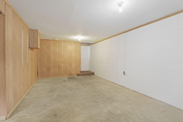 1581 Ringfield Dr, Galloway, OH 43119 - finished below grade area featuring wood walls