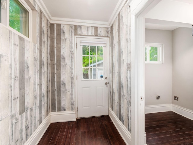 444 S 22nd St, Columbus, OH 43205 - entryway with hardwood / wood-style floors and baseboards