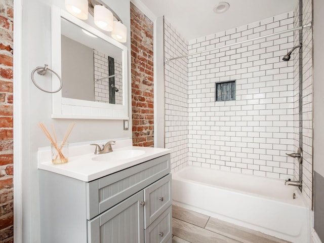 444 S 22nd St, Columbus, OH 43205 - bathroom with vanity and bathtub / shower combination