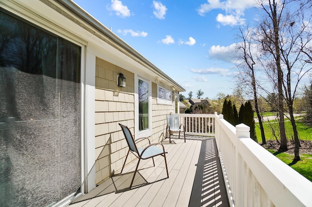 6795 Macneil Dr, Dublin, OH 43017 - view of wooden deck