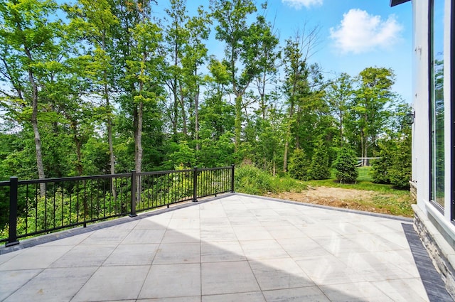 10007 Allen Dr, Dublin, OH 43017 - view of patio