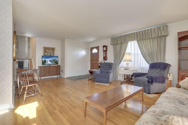 6693 Red Coach Ln, Reynoldsburg, OH 43068 - living room featuring light wood finished floors