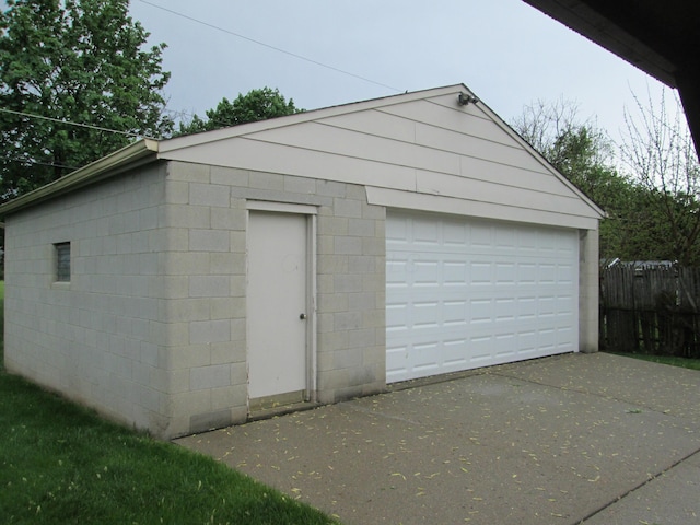 2991 Wessex Ct, Columbus, OH 43232 - photo 20
