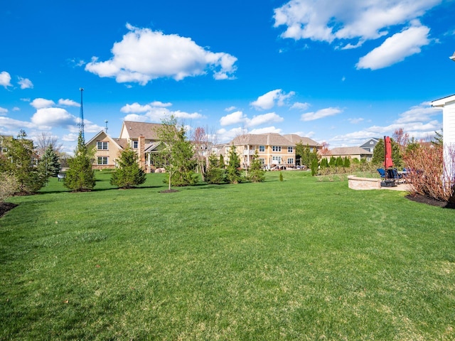 7251 Wilton Chase St, Dublin, OH 43017 - view of yard