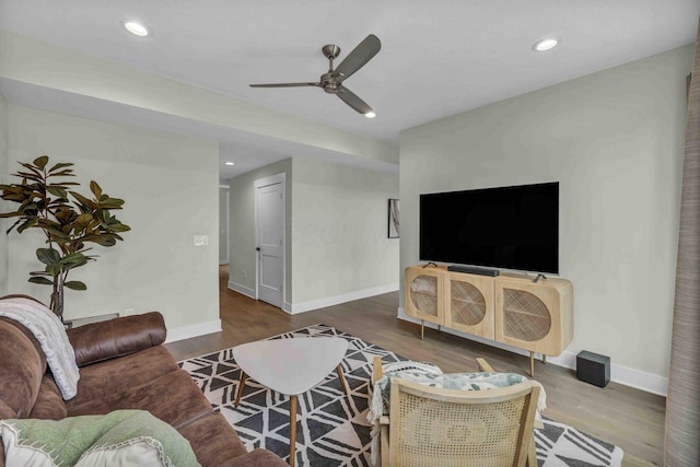 362-366 Zimpfer St Unit 1-3, Columbus, OH 43206 - living room featuring ceiling fan, baseboards, wood finished floors, and recessed lighting