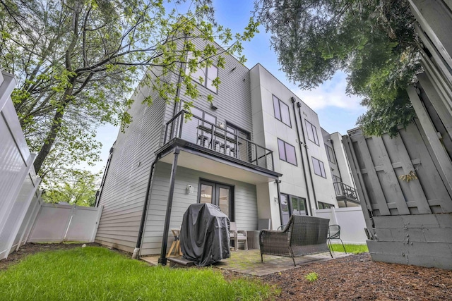 362-366 Zimpfer St Unit 1-3, Columbus, OH 43206 - rear view of property featuring a balcony, a fenced backyard, outdoor lounge area, and a patio area