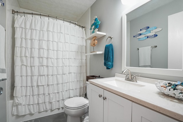 full bath with toilet, shower / bath combo with shower curtain, vanity, and a textured ceiling
