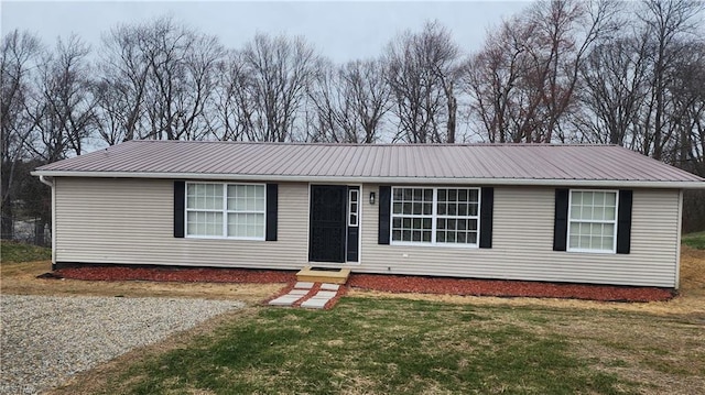 6243 Branch Cir, Zanesville, OH 43701 - manufactured / mobile home featuring a front lawn and metal roof