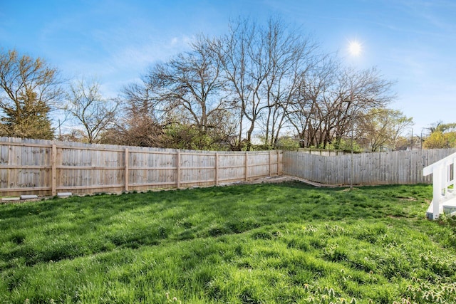 3073 Kola Way, Columbus, OH 43219 - view of yard with a fenced backyard