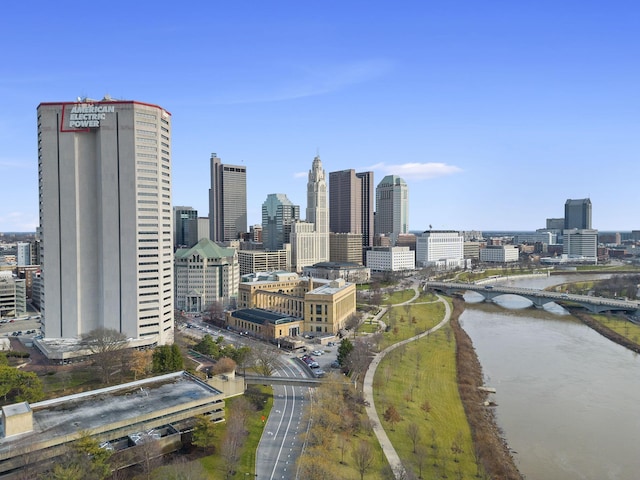 225 John H Mcconnell Blvd Unit 705, Columbus, OH 43215 - city view featuring a water view