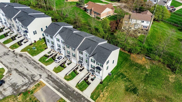 858 Blackcomb Dr, Cincinnati, OH 45244 - bird's eye view with a residential view