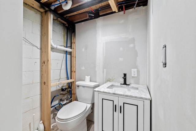 2209 Fishinger Rd, Columbus, OH 43221 - half bathroom with vanity and toilet