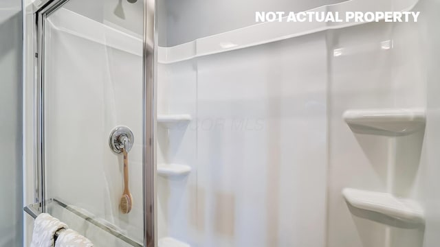 1789 Jacko Ln, Circleville, OH 43113 - bathroom featuring a shower stall
