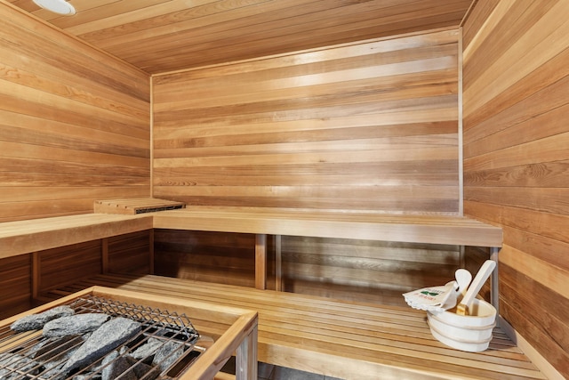 view of sauna / steam room