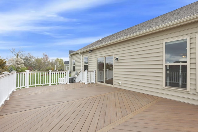 5351 Lilac Ave, Grove City, OH 43123 - view of deck