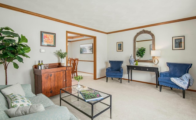 living room featuring carpet flooring, baseboards, and ornamental molding