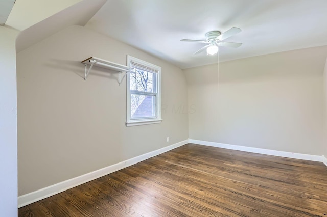 595 Collingwood Ave, Columbus, OH 43213 - bonus room with dark wood finished floors, lofted ceiling, baseboards, and ceiling fan