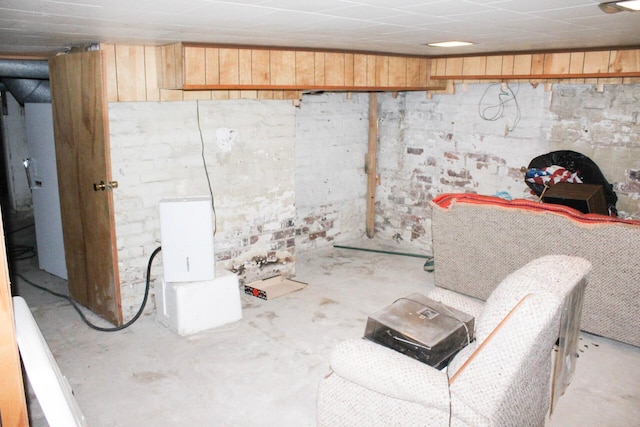 view of unfinished basement