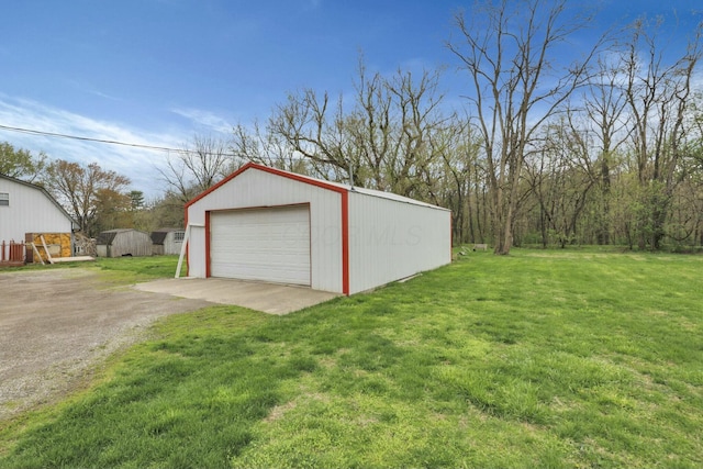 view of detached garage