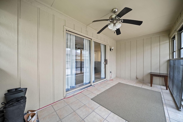 11378 Ann Dr NW, Baltimore, OH 43105 - unfurnished sunroom with ceiling fan