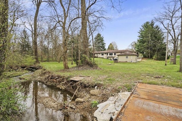 11378 Ann Dr NW, Baltimore, OH 43105 - view of yard