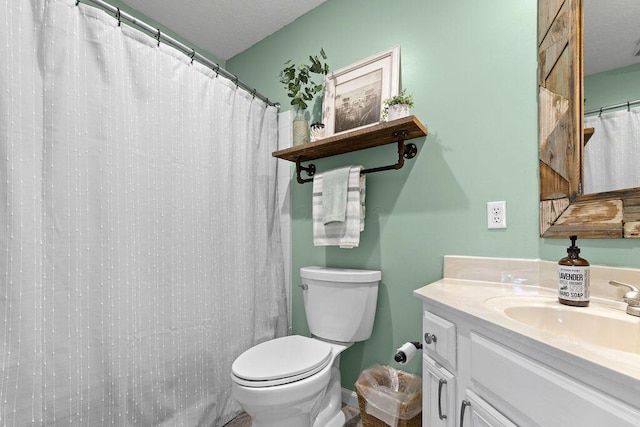 3379 Fishinger Mill Dr, Hilliard, OH 43026 - full bath with toilet, vanity, and curtained shower