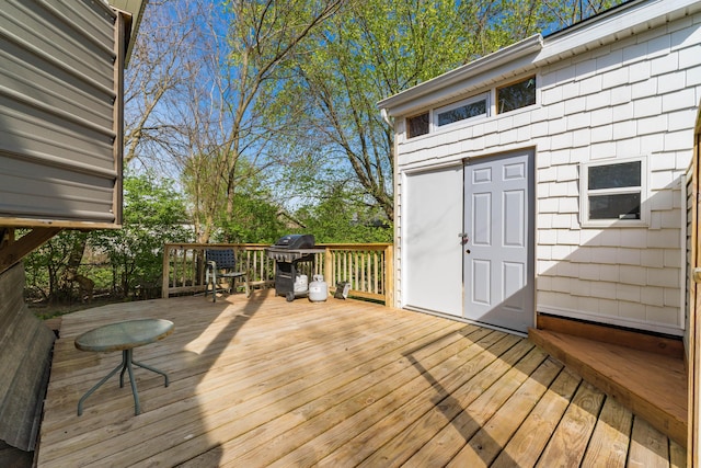 1706 Kinross Ln, Galloway, OH 43119 - wooden terrace featuring grilling area