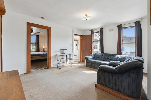 9 S 11th St, Newark, OH 43055 - view of carpeted living area