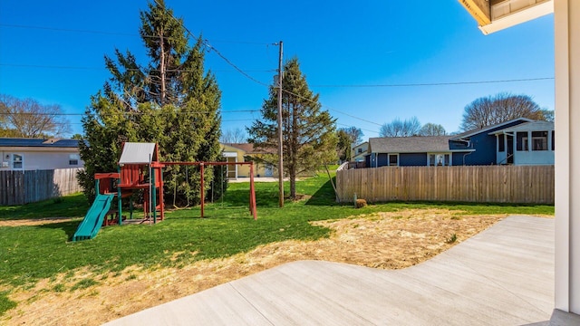 500 Hemlock Pl, Newark, OH 43055 - view of yard with fence and a playground