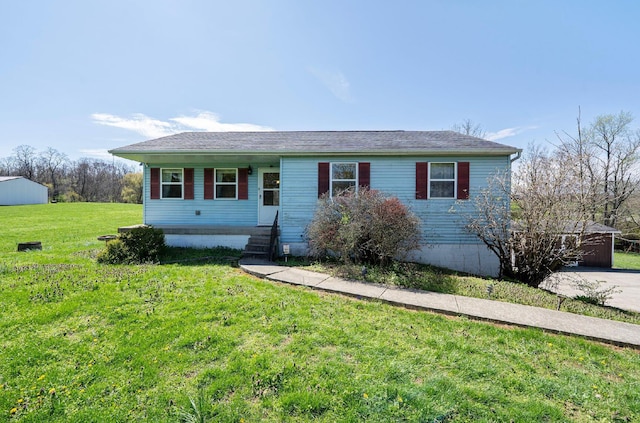 ranch-style house with a front yard