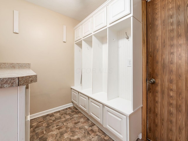 5743 Desmond Ct, Dublin, OH 43017 - photo 12