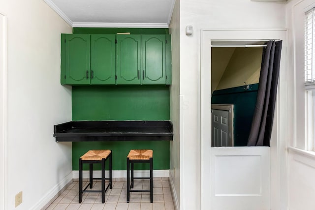 1297 S 4th St, Columbus, OH 43206 - room details featuring baseboards and ornamental molding
