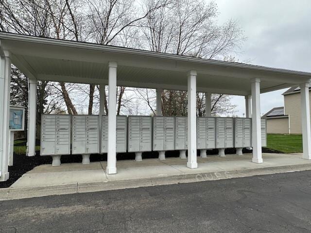 surrounding community with mail area