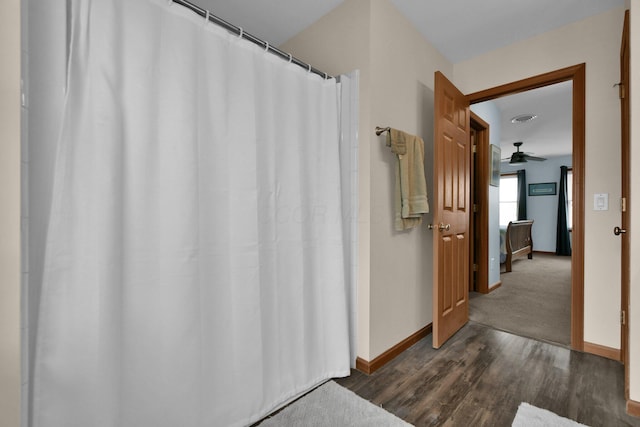 191 Craig Dr, Thornville, OH 43076 - bathroom with visible vents, baseboards, a ceiling fan, and wood finished floors