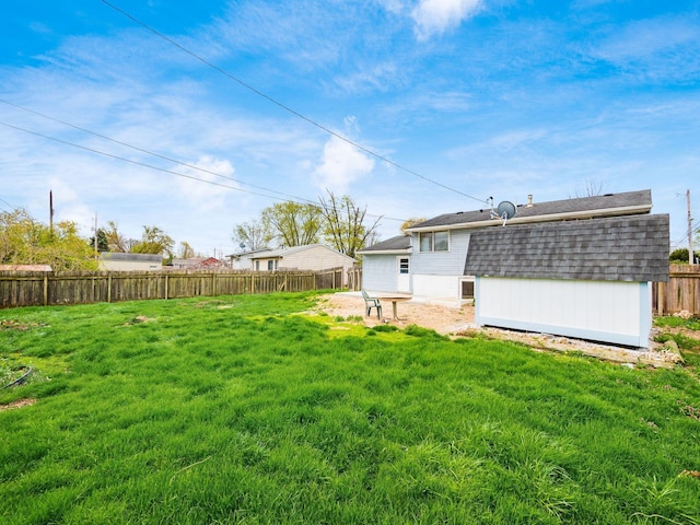 3198 Benham Ct, Columbus, OH 43232 - view of yard featuring an outbuilding, a shed, and fence