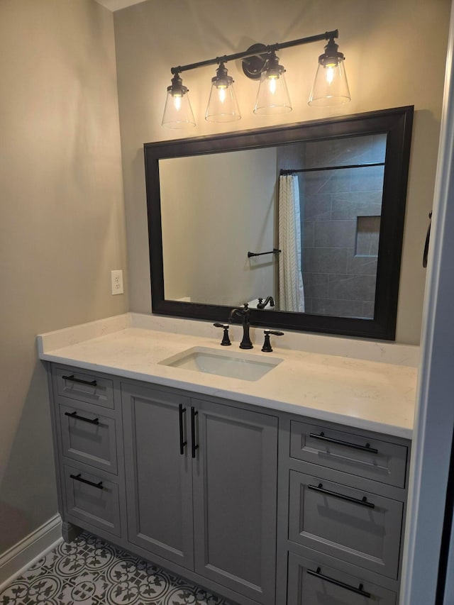 2372 Linden St, Lewis Center, OH 43035 - full bath with vanity and baseboards