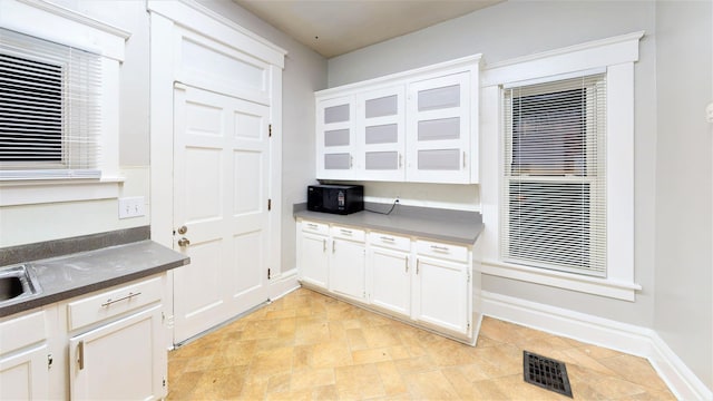 1410 Indianola Ave, Columbus, OH 43201 - photo 5