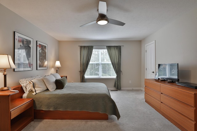 6134 Glade Run Rd, Hilliard, OH 43026 - bedroom featuring light colored carpet, ceiling fan, and baseboards