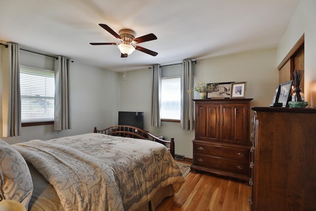 5580 Millington Rd, Columbus, OH 43235 - bedroom with a ceiling fan and light wood finished floors