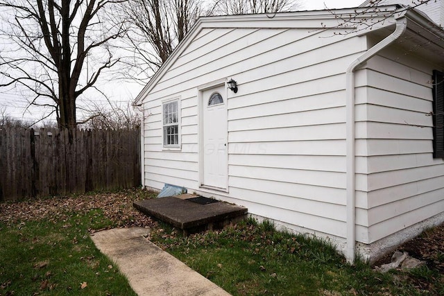 751 Vicksburg Dr, Mansfield, OH 44904 - view of side of home